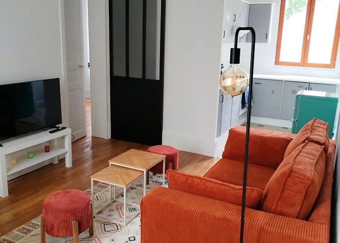 Etoile 21 - Dazzling View Of Canal Dijon