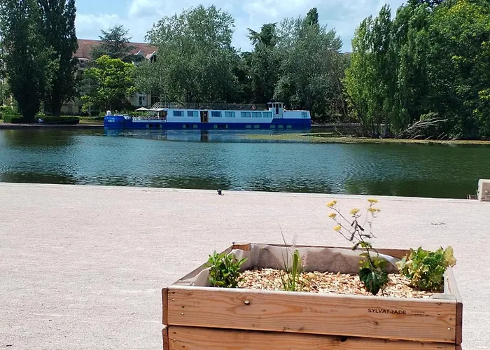 Etoile 21 - Dazzling View Of Canal Apartment *